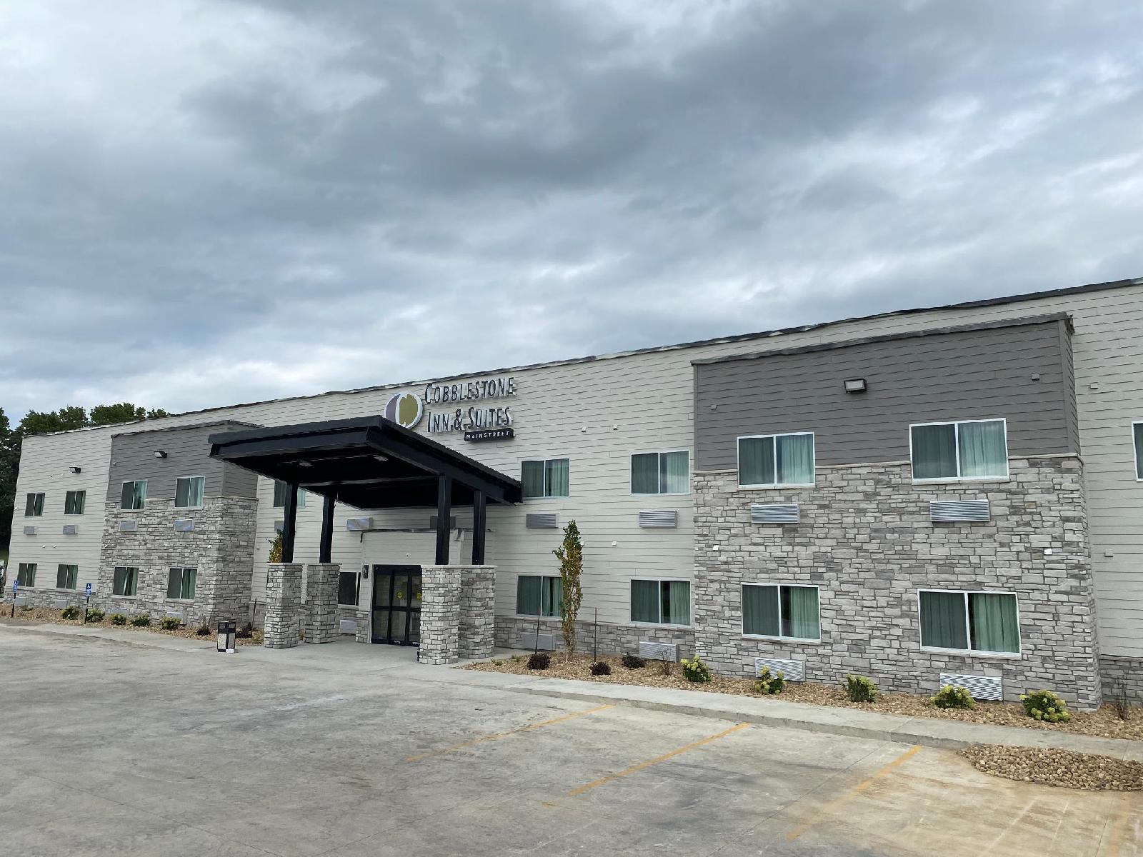 Cobblestone Inn Forest City