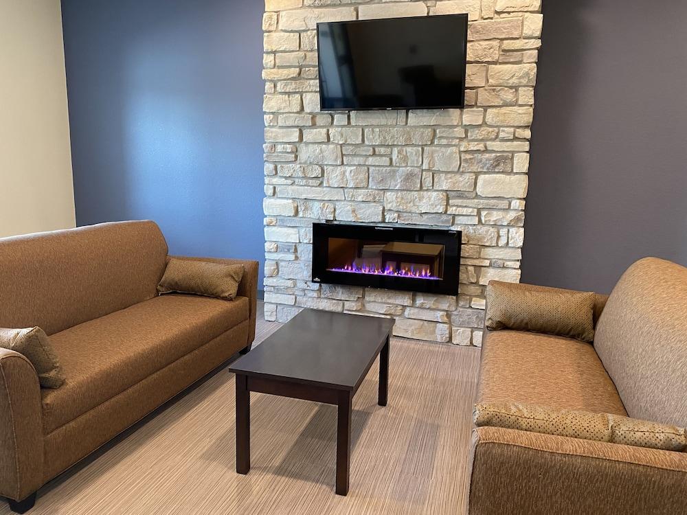 Cobblestone Inn Forest City