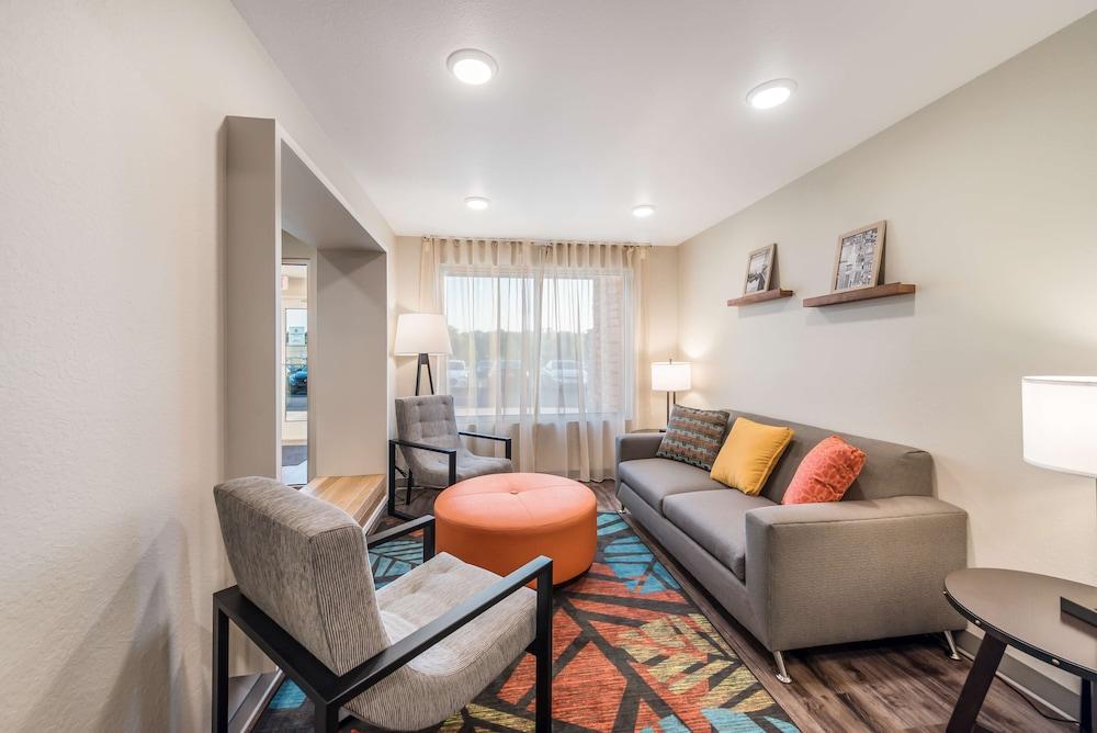 WoodSpring Suites Philadelphia Plymouth Meeting