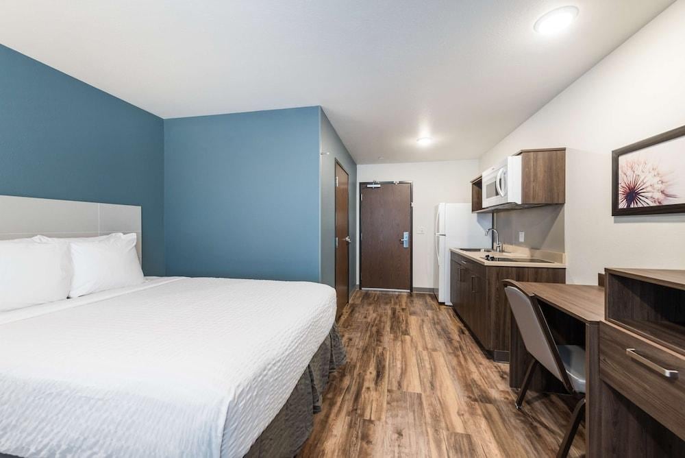 WoodSpring Suites Philadelphia Plymouth Meeting