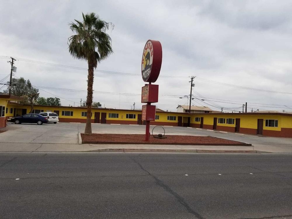 Western Motel