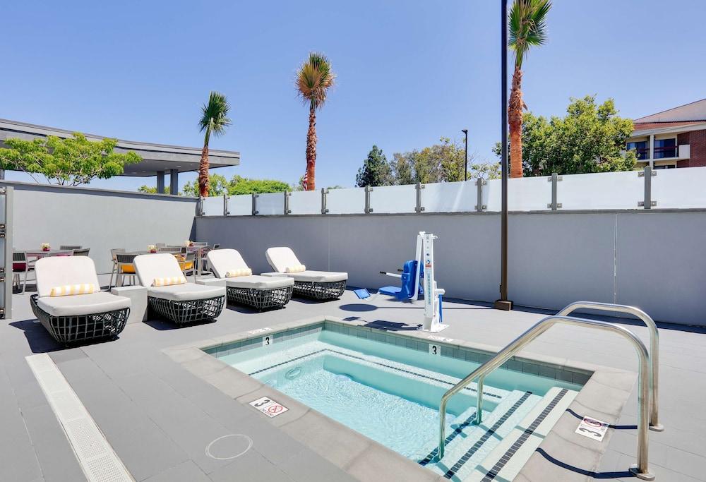 Homewood Suites by Hilton Irvine Spectrum Lake Forest
