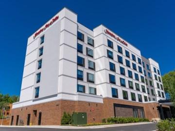 Hampton Inn & Suites Raleigh Midtown