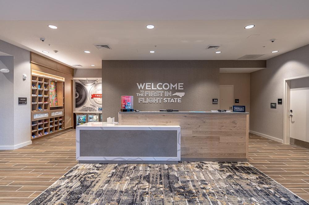 Hampton Inn & Suites Raleigh Midtown
