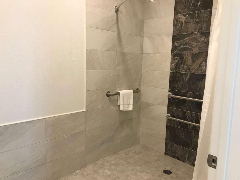 Surestay Hotel By Best Western Baytown