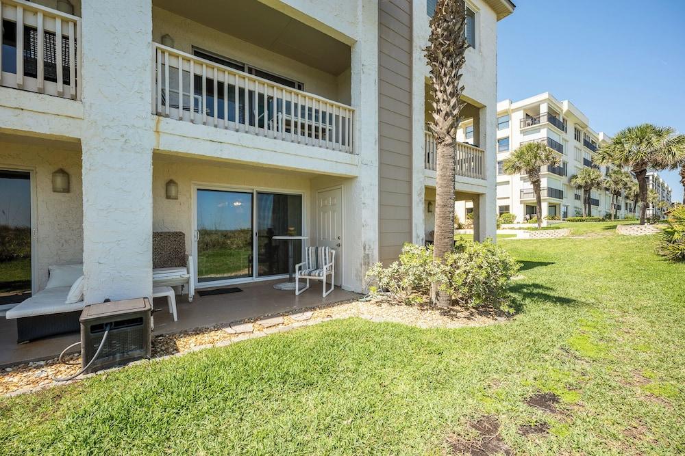 Four Winds Condominiums
