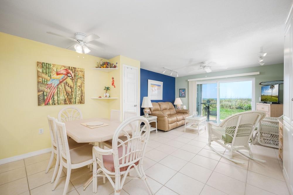 Four Winds Condominiums