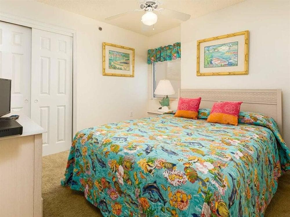 Four Winds by Meyer Real Estate