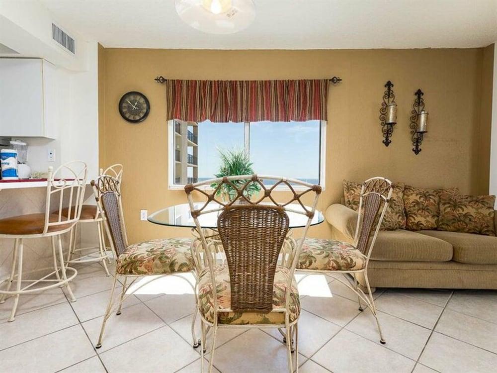 Four Winds by Meyer Real Estate