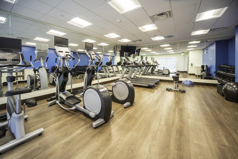 Holiday Inn Express & Suites Brevard - City Center