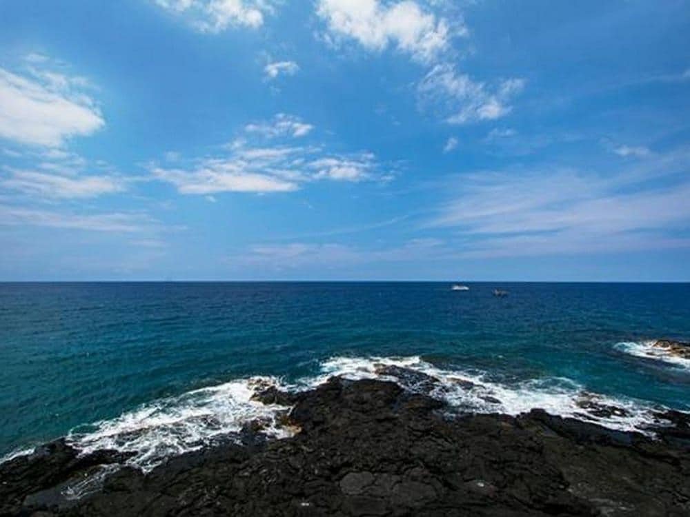 Kona Makai