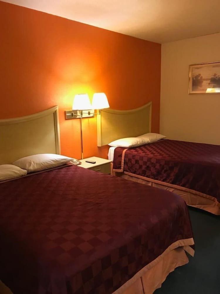 Budget Inn