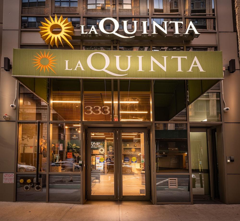 La Quinta Inn & Suites by Wyndham Manhattan Midtown