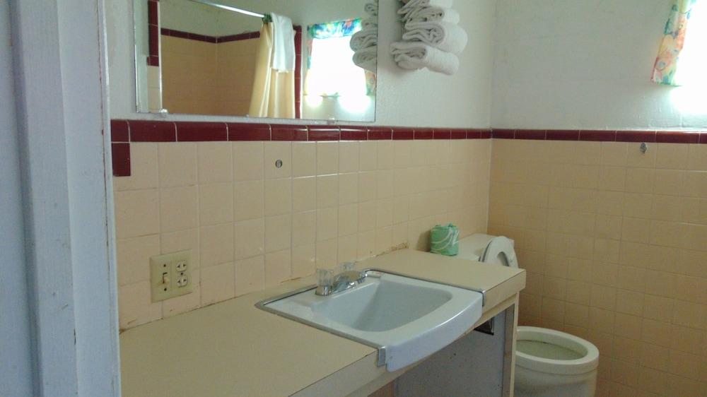 Heritage Budget Inn