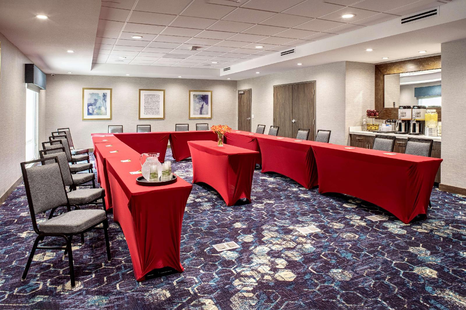 Hampton Inn And Suites Indio