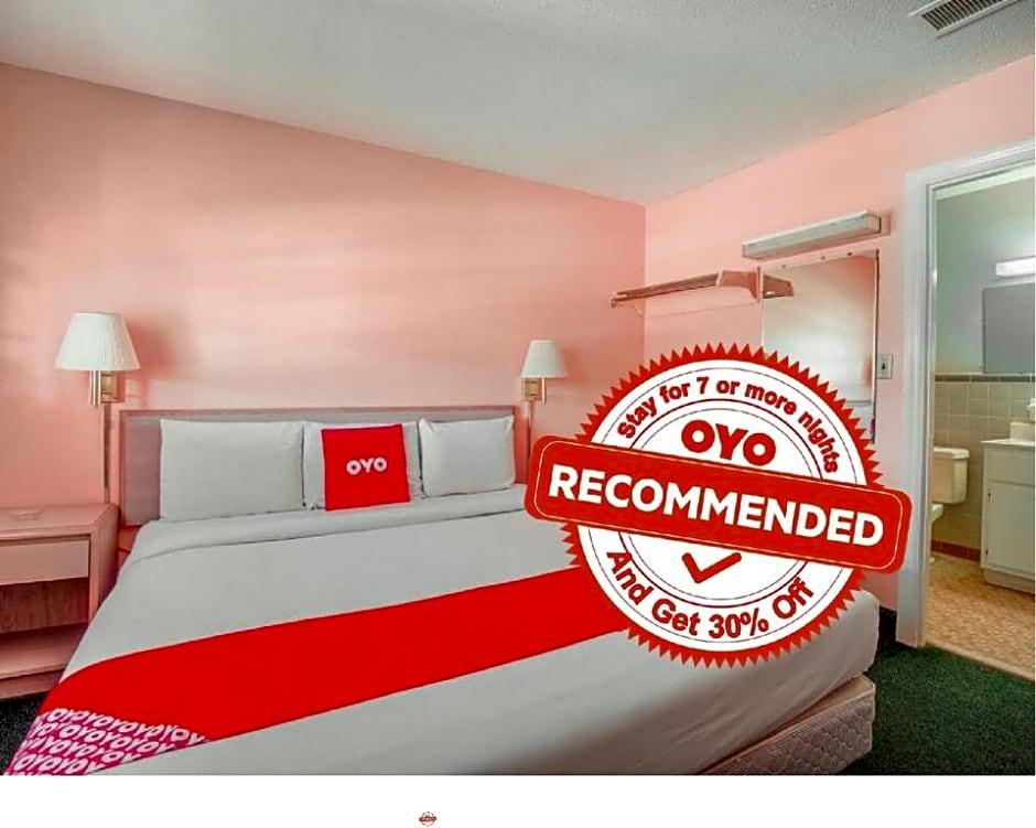 Hotel Durham West Hills by OYO Rooms