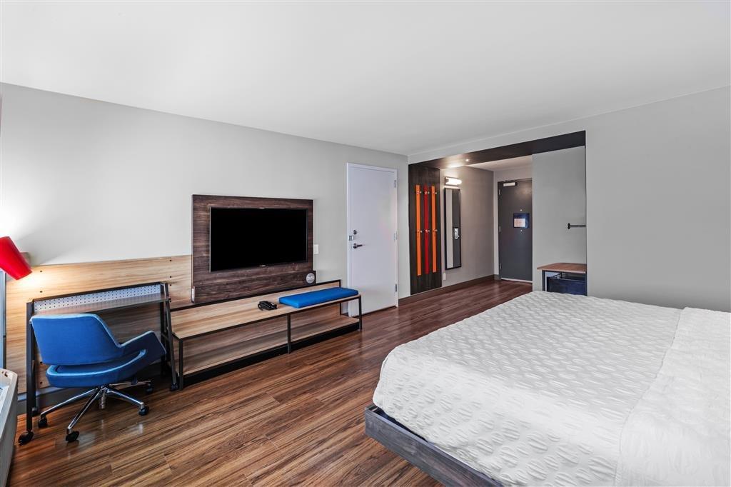 Tru by Hilton Laredo Airport