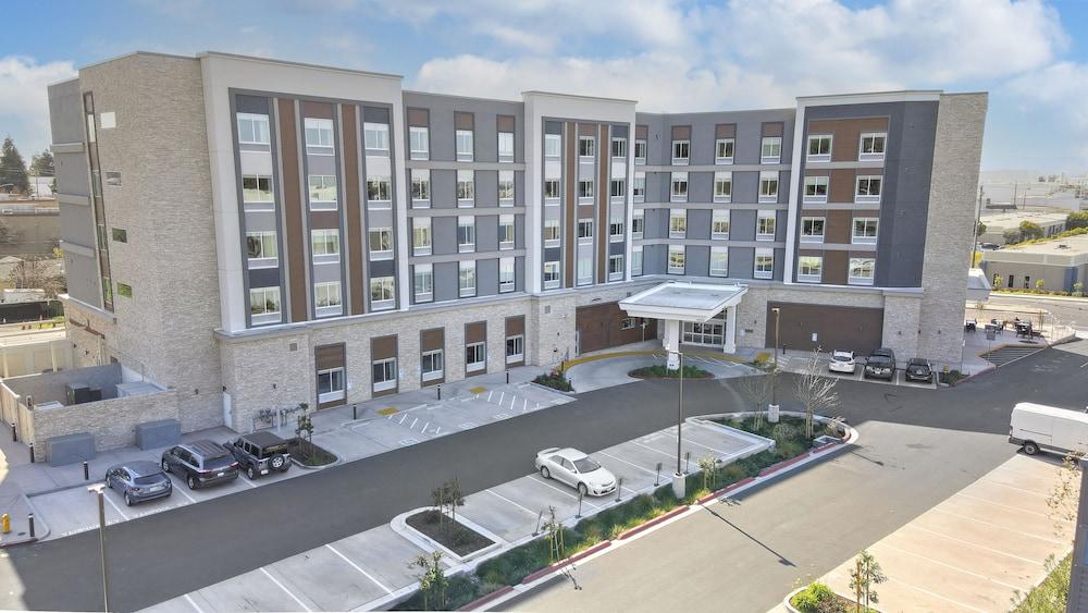Hilton Garden Inn Fremont