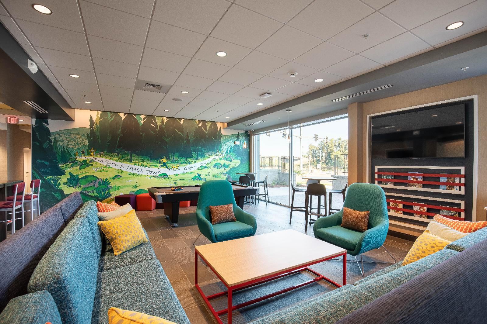 Tru by Hilton Eugene
