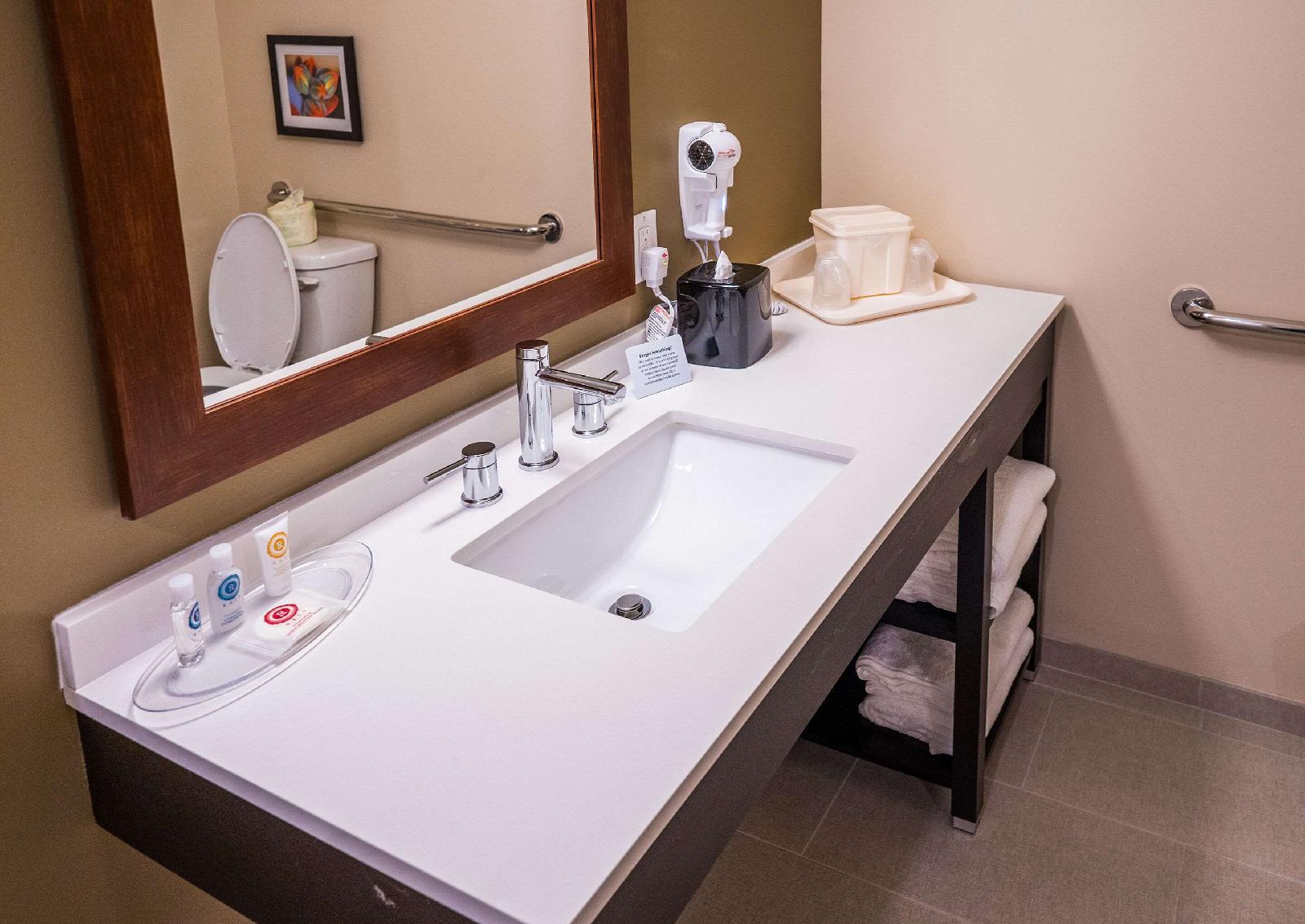 Comfort Suites Albuquerque Airport
