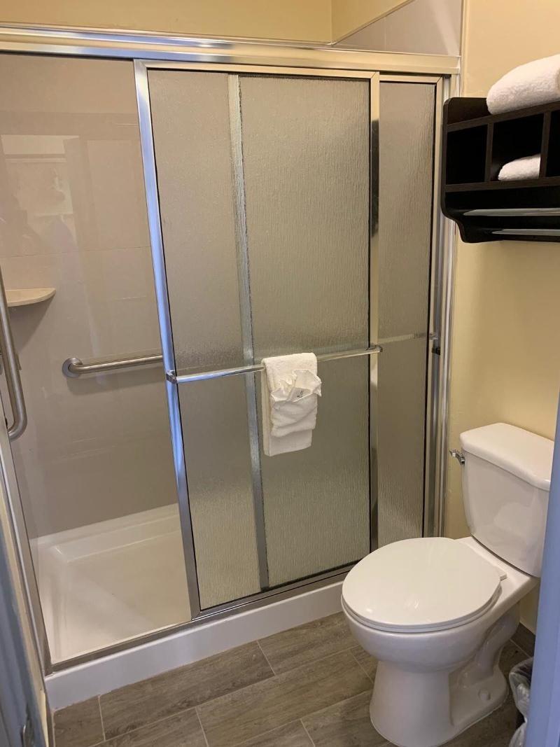 Homestay Inn & Suites Edinburg