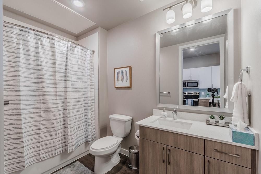 Magnolia Lux Apartments by Barsala