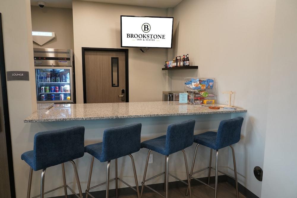 Brookstone Inn And Suites