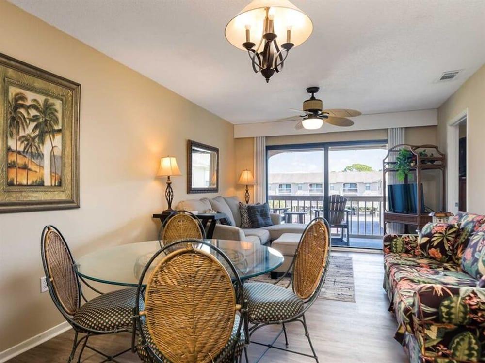 Casa Del Marina by Meyer Vacation Rentals
