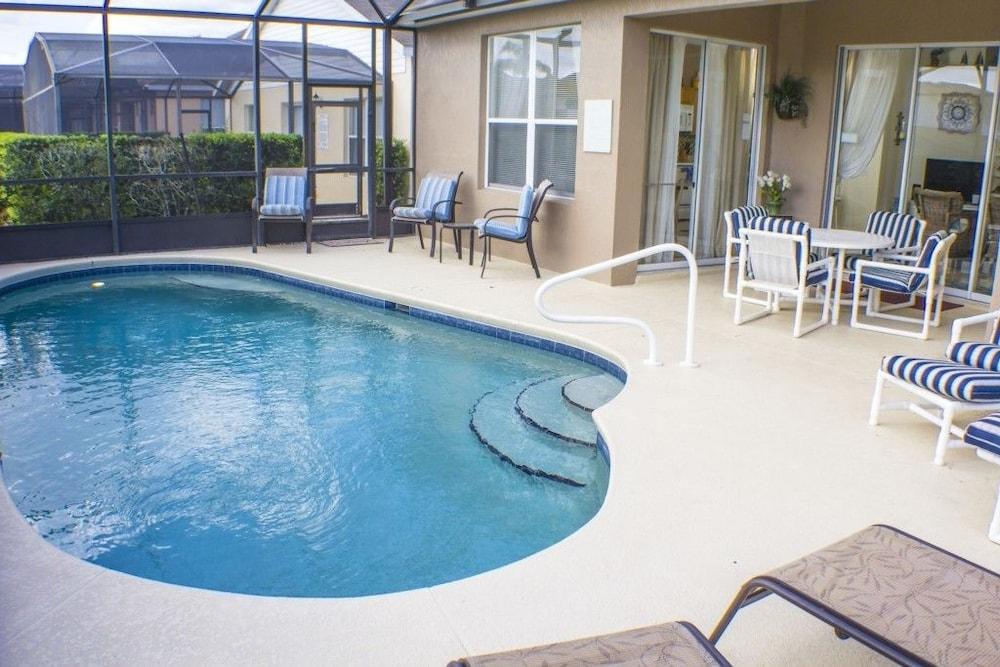 Cristina's Windsor Palms Villa