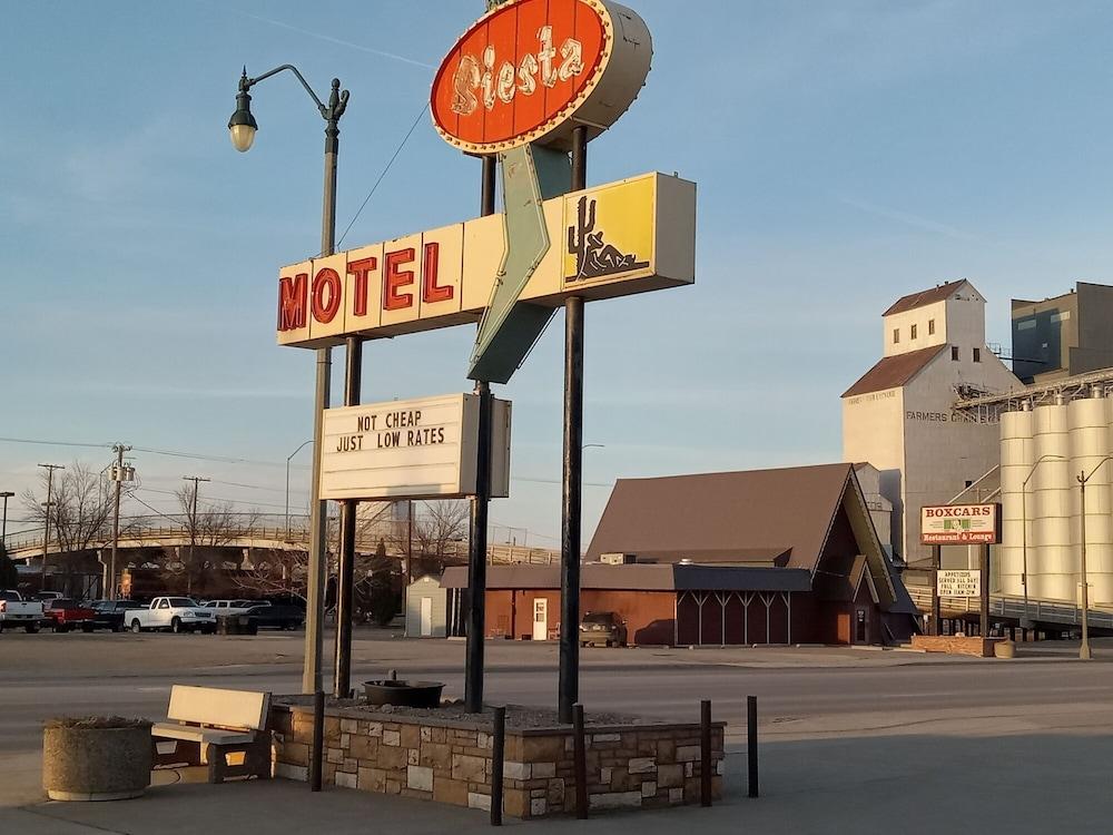 Siesta Motel