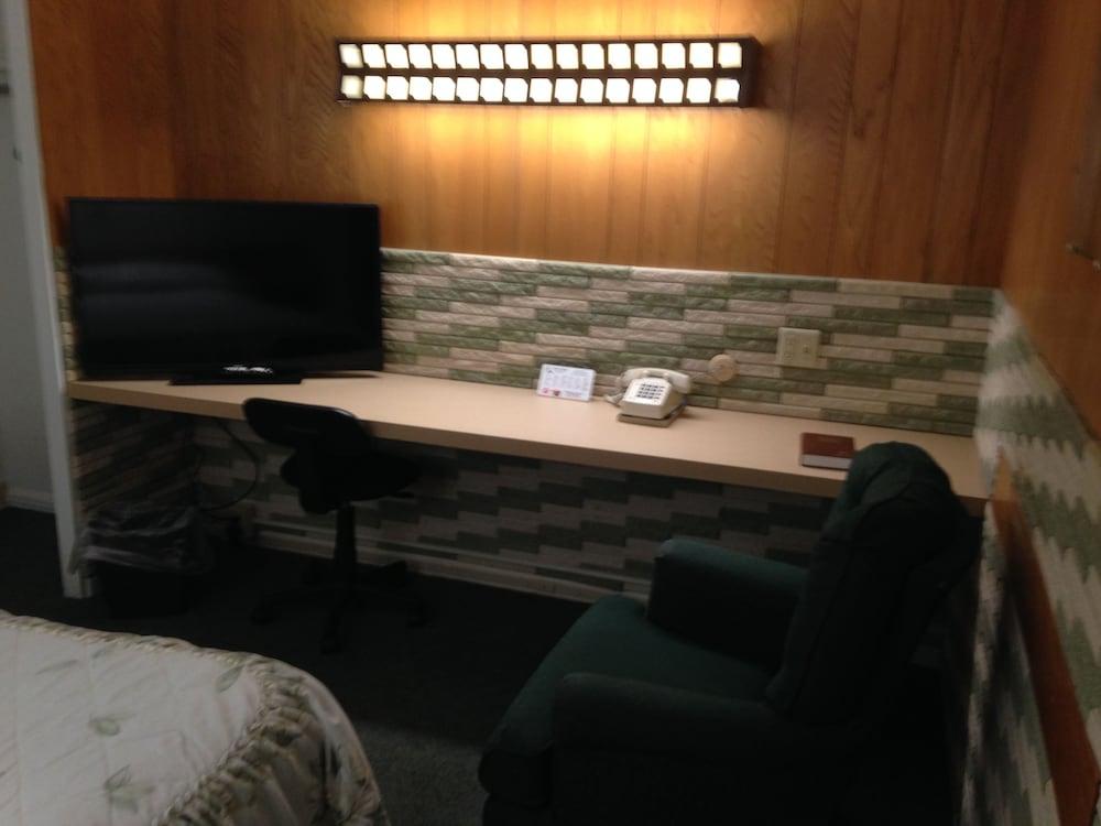 Siesta Motel