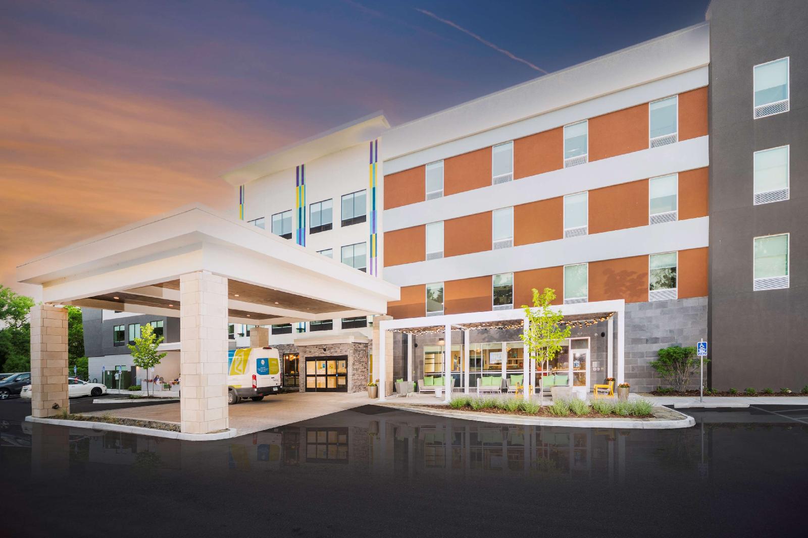Home2 Suites by Hilton Minneapolis Mall of America