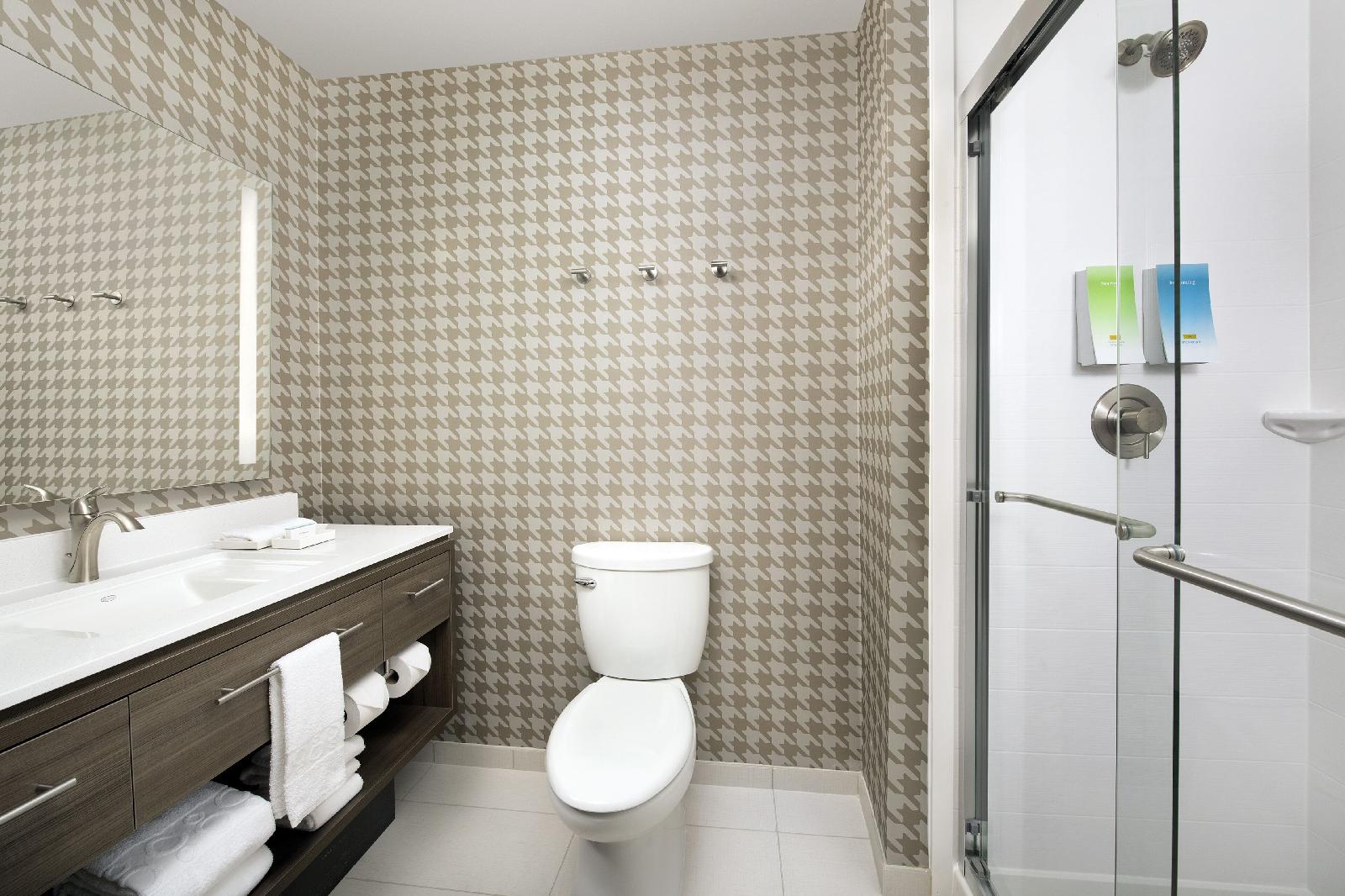 Home2 Suites by Hilton Minneapolis Mall of America