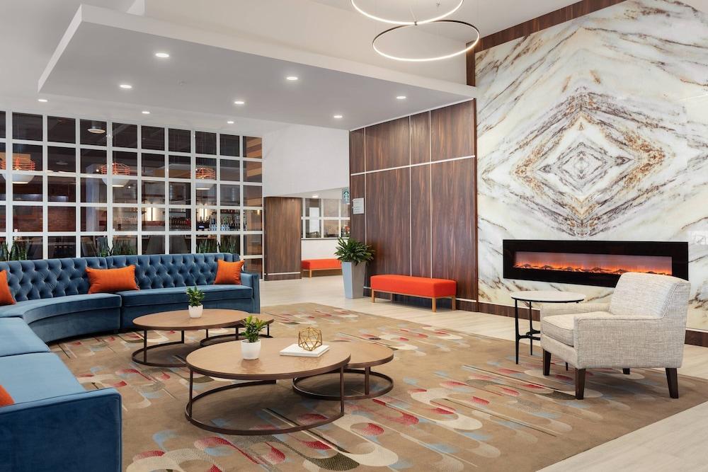 Delta Hotels Indianapolis Airport