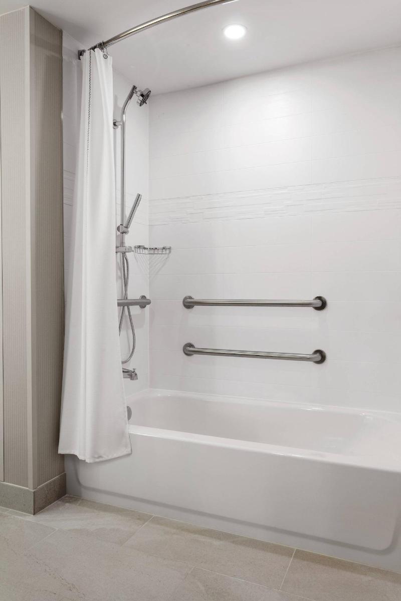 Delta Hotels Indianapolis Airport