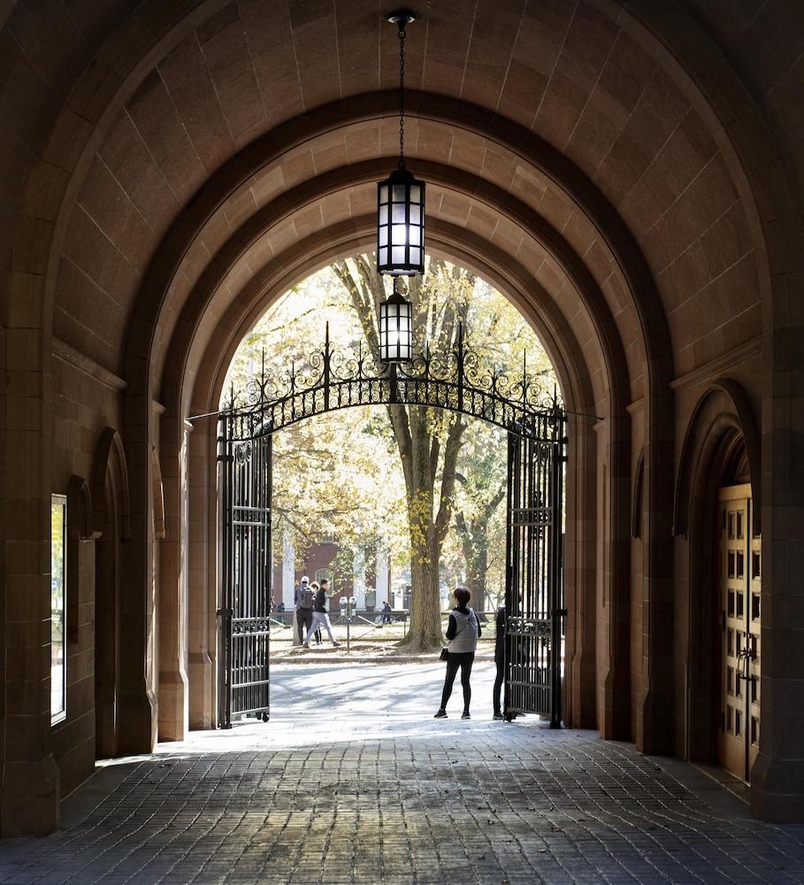 Graduate New Haven