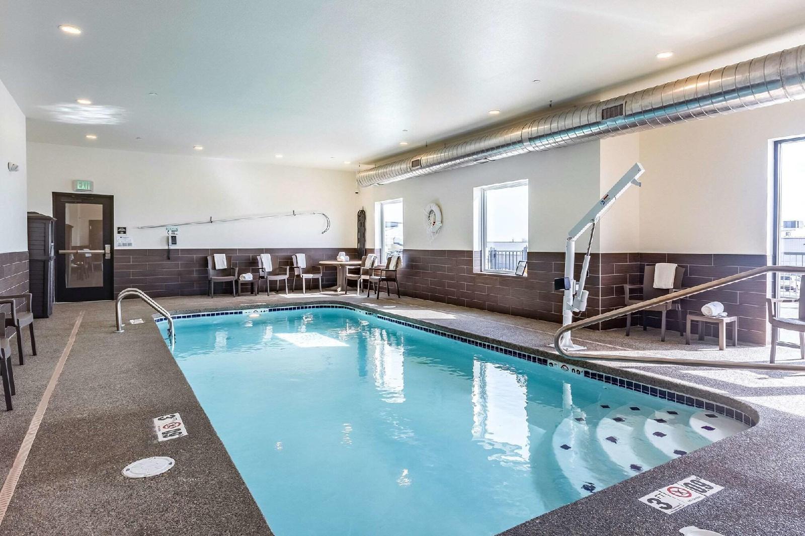 Sleep Inn & Suites