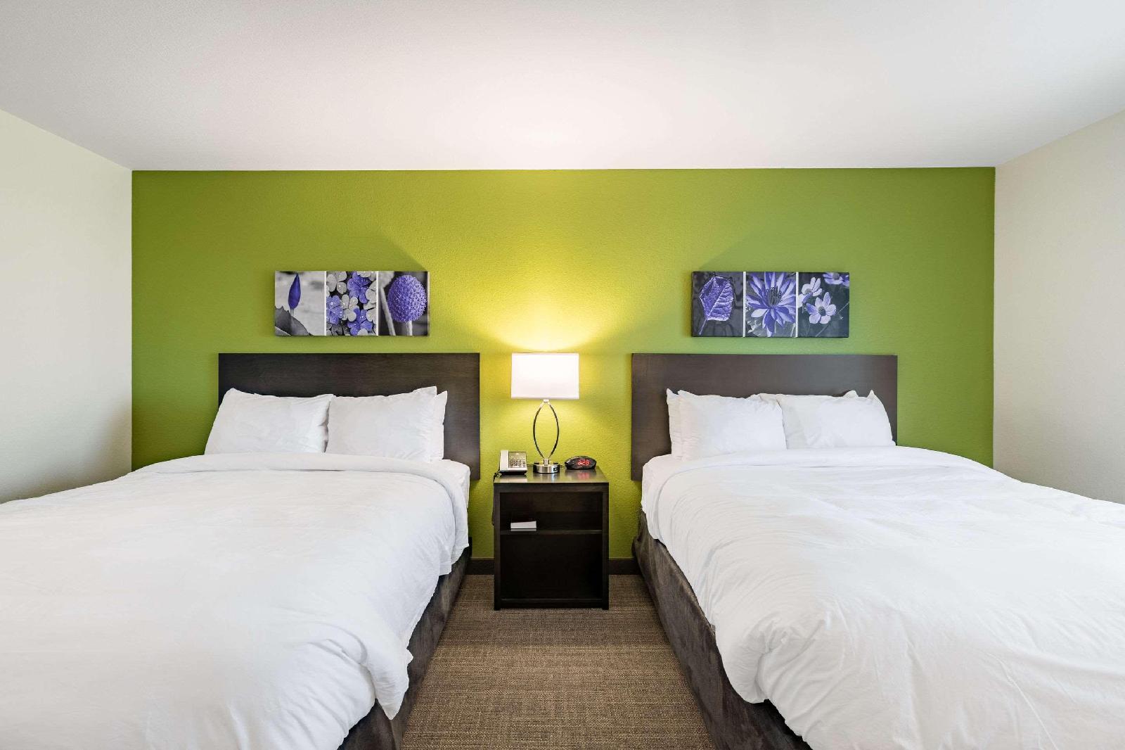 Sleep Inn & Suites