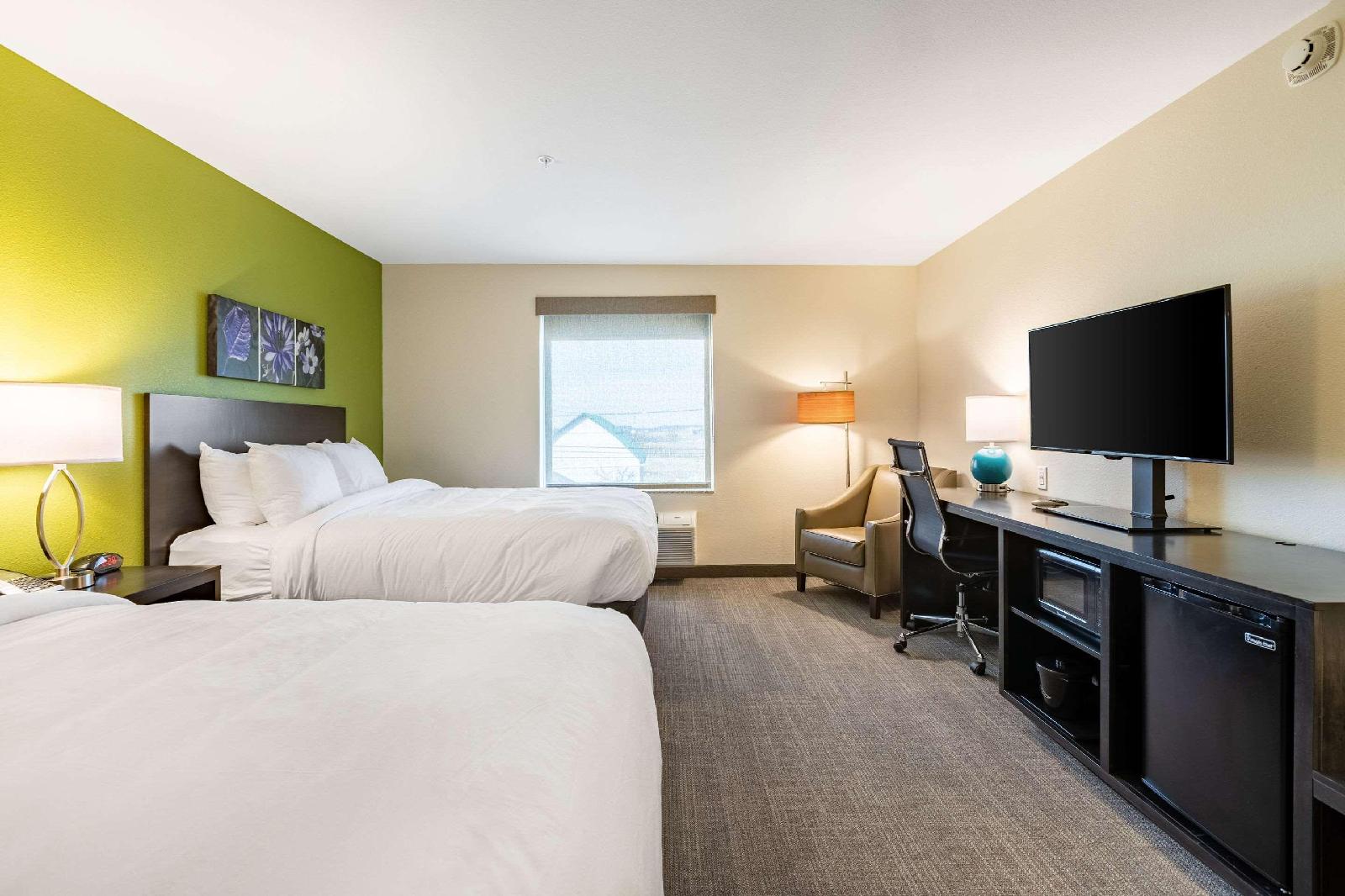 Sleep Inn & Suites