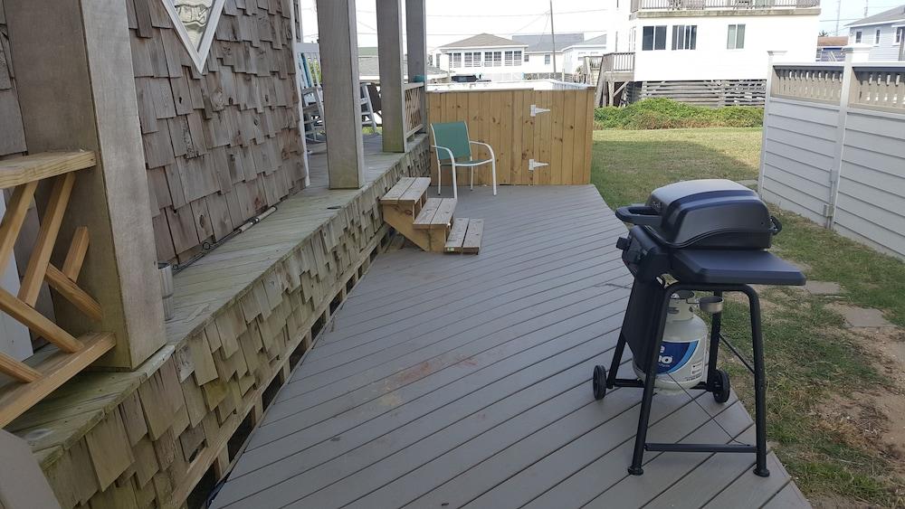 Pierhouse Bed & Breakfast