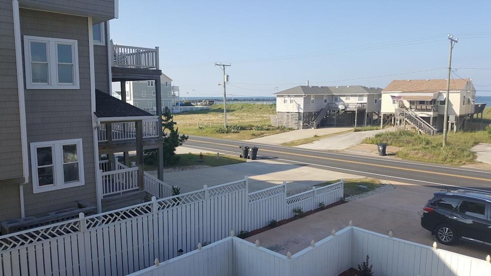 Pierhouse Bed & Breakfast