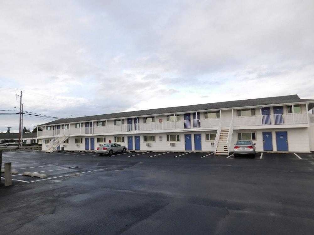 Motel 6 Burlington