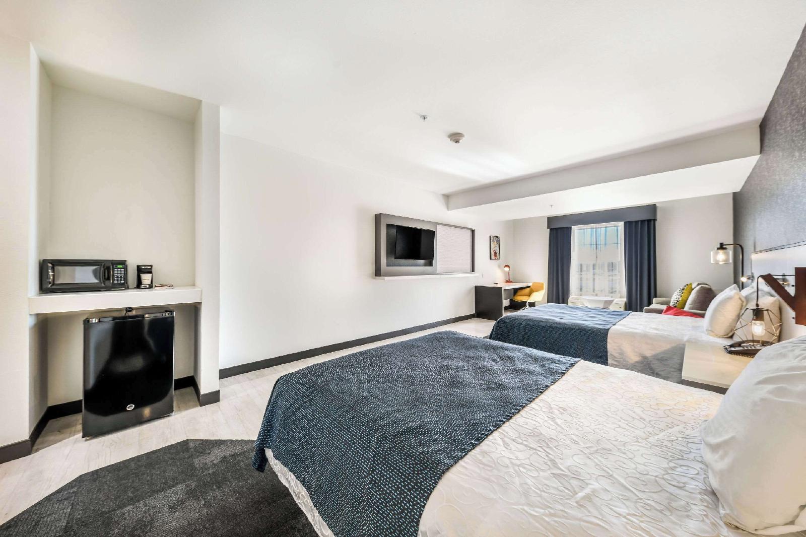 Hy Lo Hotel