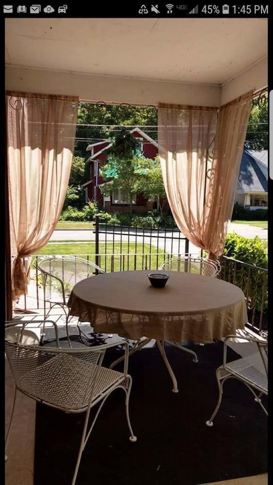 Carraway Guest House