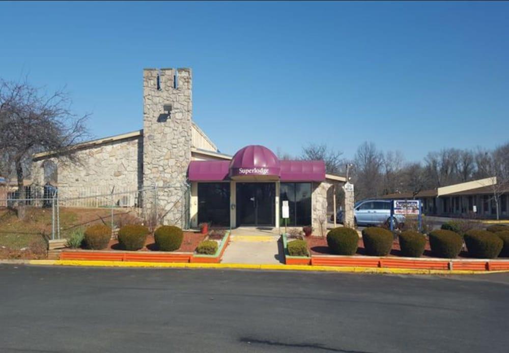 Superlodge New Castle