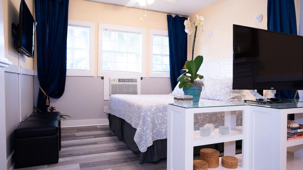 Meranova Guest Inn