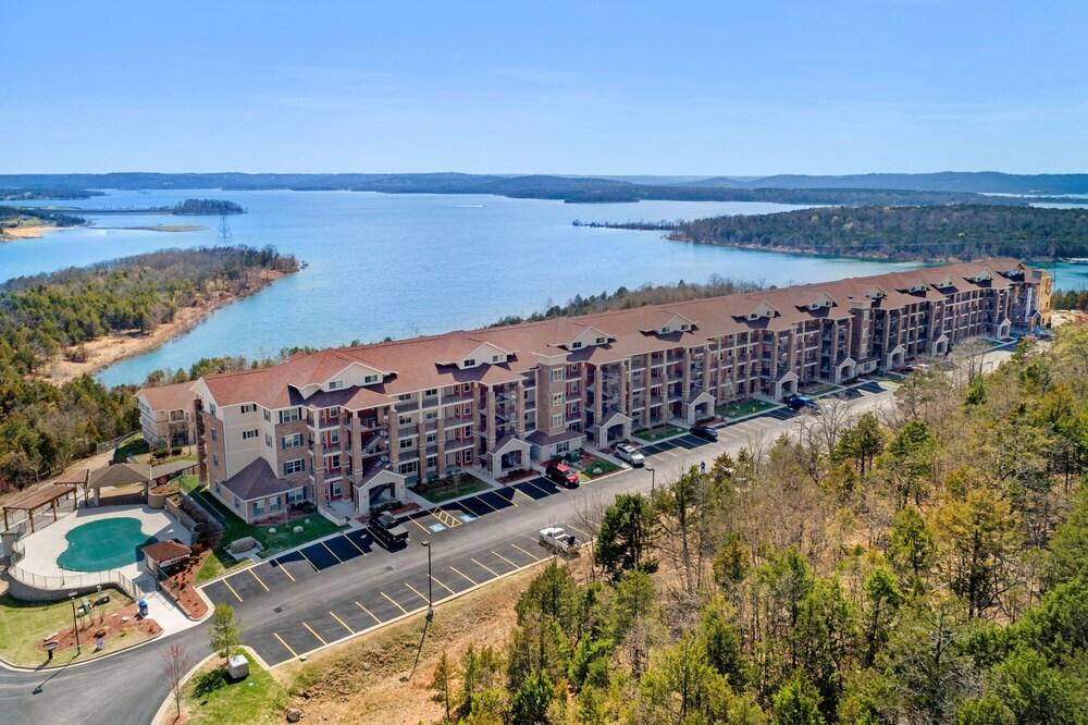 The Majestic at Table Rock