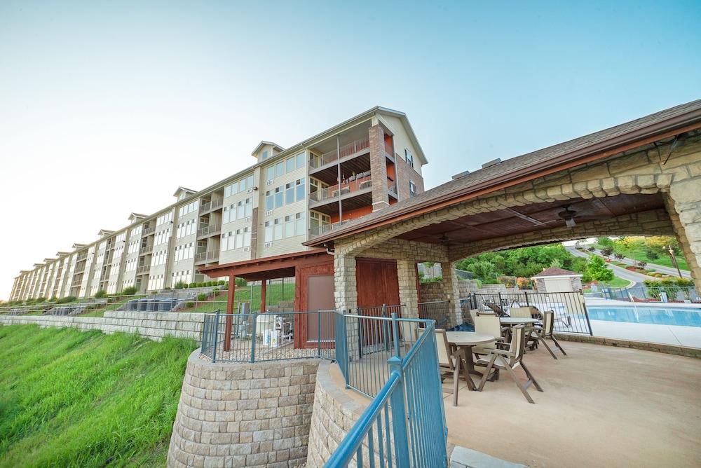 The Majestic at Table Rock