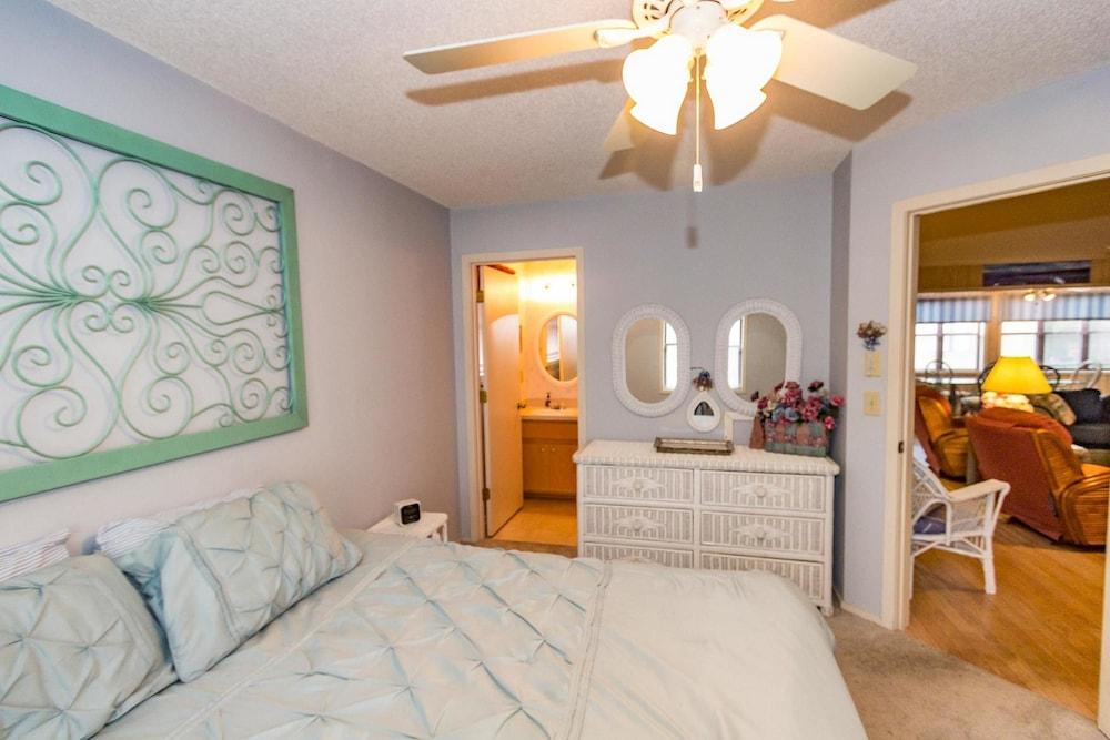 Guest Cottage by Myrtle Beach Vacation Rentals
