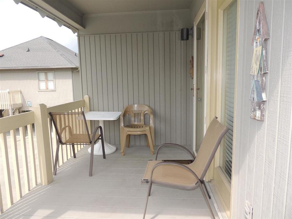 Guest Cottage by Myrtle Beach Vacation Rentals